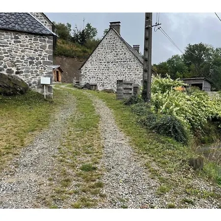 Maison De Famille De 1823 Nyaraló *